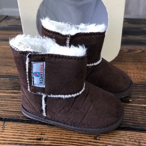 Rileyroos Chocolate Caters Vegan Booties 6-12M
